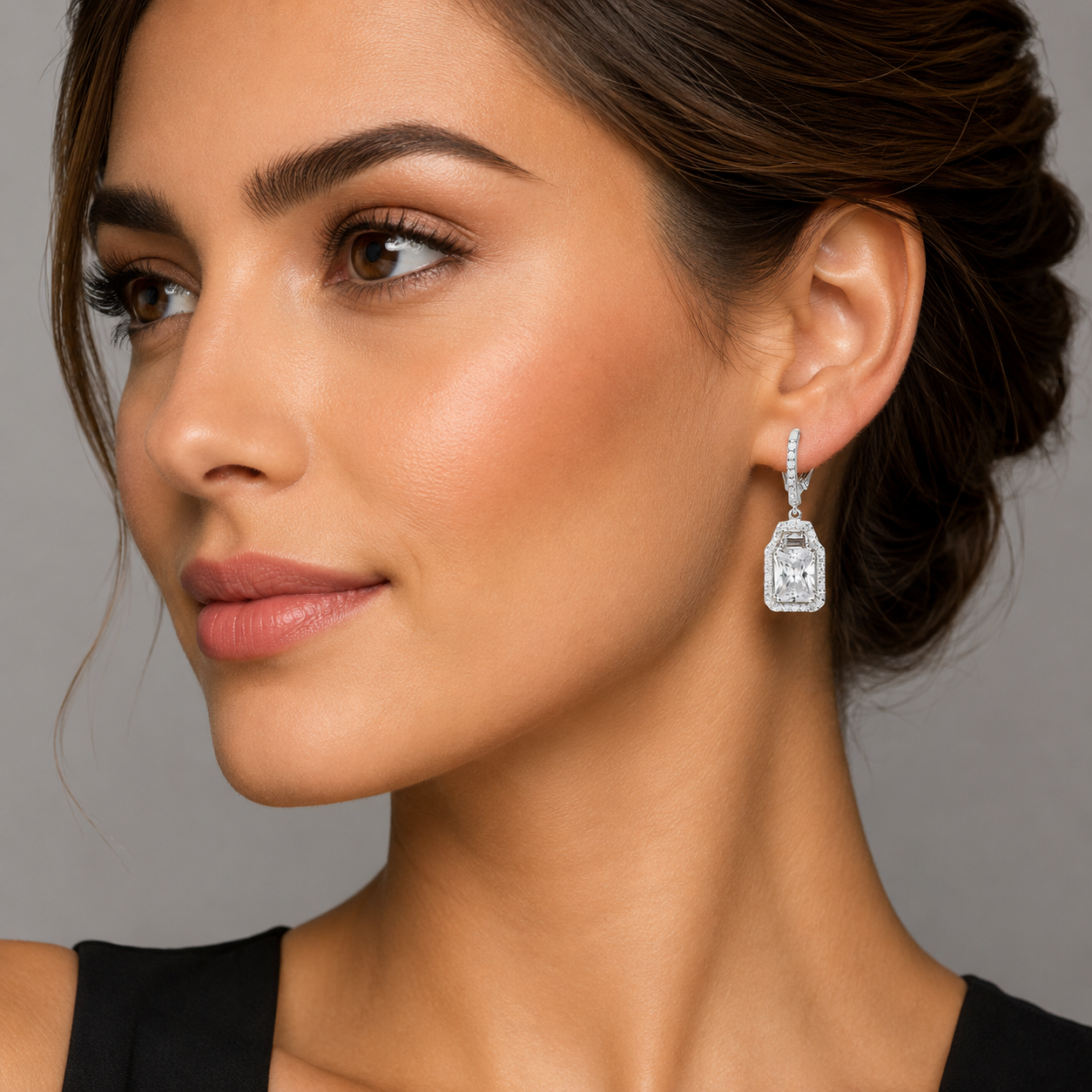 Stunning Sterling Silver Cut Crystal Earrings