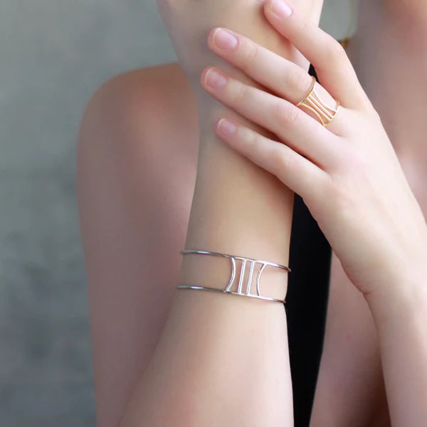 Silver Column Open Bangle