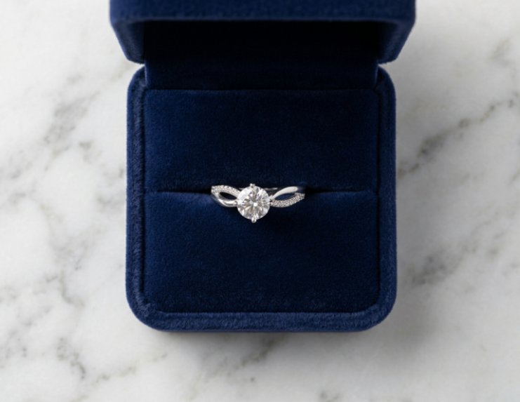 Sterling Silver Cross Over Split Ring